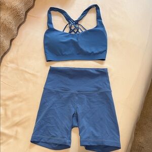 Lululemon blue set